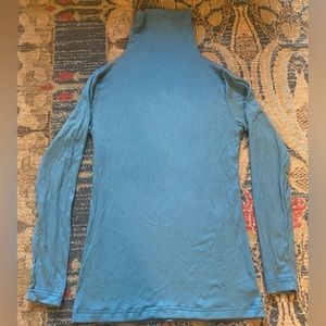 Thief and bandit ribbed turtleneck.